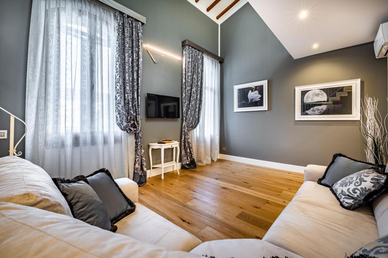 Yid Capo Di Mondo Luxury Apartment In Florence Exterior photo